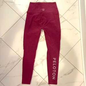Beyond Yoga x Peloton leggings
